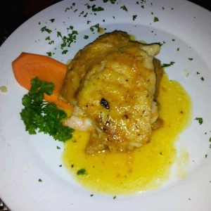 Filet de corvina relleno con camarones