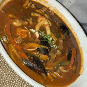 Del Mar - Cazuela de Mariscos