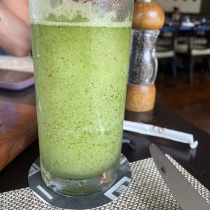 Limonada de hierbabuena