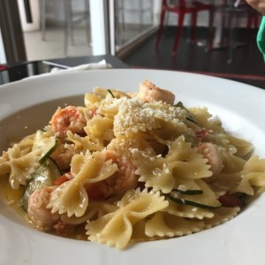 farfalle Lido