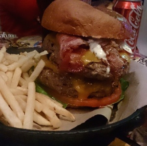 XXXL BURGER
