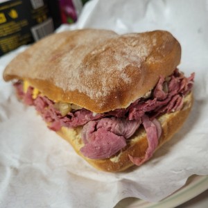 Pastrami de la casa con extra pastrami