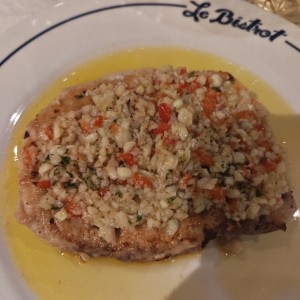 Corvina al ajillo
