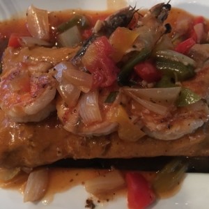 tamal de langostinos