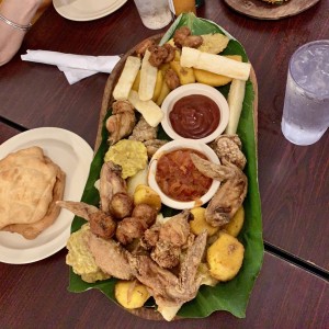 Bandeja Tipica Panamena Chica