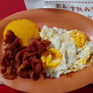 Tortilla huevos y tocinos