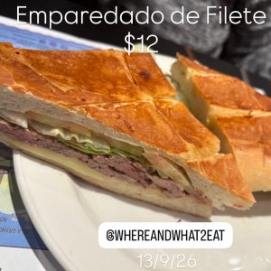 Emparedados /Sandwiches - Filete