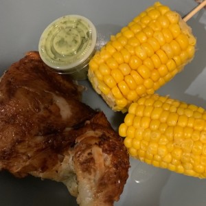pollo con mazorca