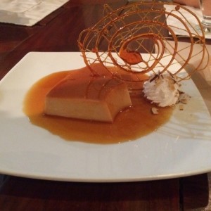 Flan de la casa