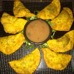 Los Clasicos - WANTON DE LOMO