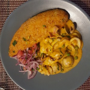 Tacu Tacu de Mariscos