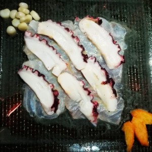 tiradito de pescado y pulpo