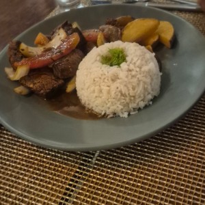 lomo salteado