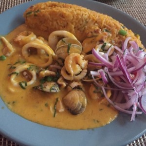 TACU TACU DE MARISCOS