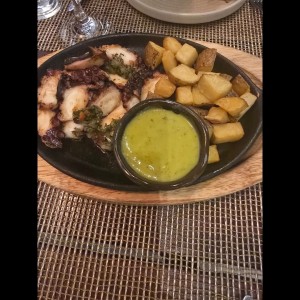 Pulpo a la parrilla