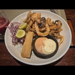 Chicharron mixto