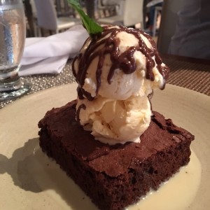 Brownie con Helado