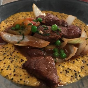 RISOTTO DE QUINOA CON LOMO SALTADO