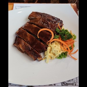 Platos Fuertes - Baby-Back Rippchen