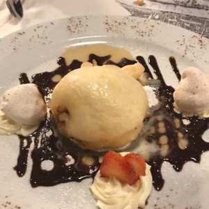 postre de queso Flambeado con Grand Marnier