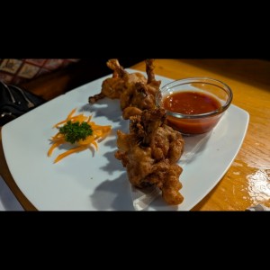 Hahncheflugel-Alitas de Pollo en Tempura de Cerveza