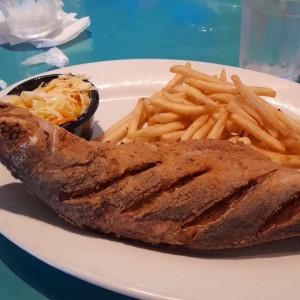 MARISCOS - Corvina Frita Entera