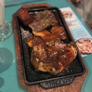 Parrillada de Carnes Mixtas