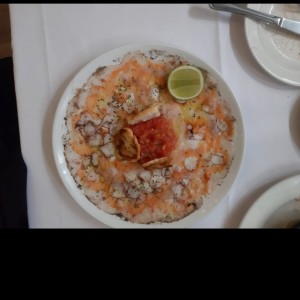 carpaccio de salmon y pulpo