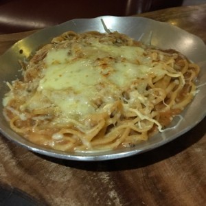 Pasta al forno con bolognesa