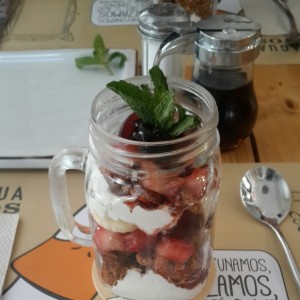 granola frutos rojos
