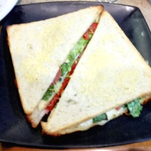 Sandwich de carnes