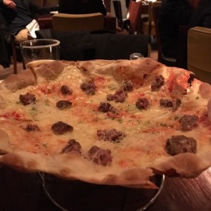 Pizzeta de meatballs