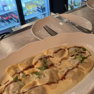 Ravioli de rabo de toro