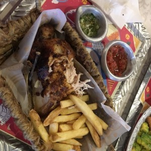 pollo asado con papas
