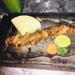 Chorizo con arepa