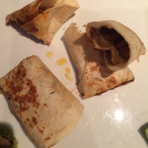 rollos de queso al pastor