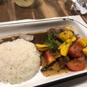 Lomo Saltado
