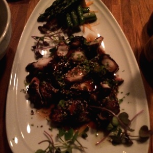 Pulpo con esparragos