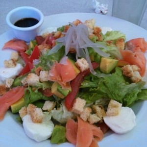 Ensalada de Salmon