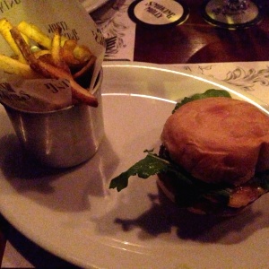 Hamburguesa pimienta verde