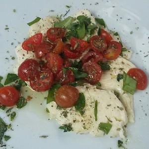 Capresa (4 estrellas) rica mozzarella