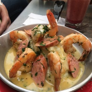 Langostinos al ajillo