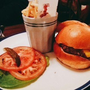 kid cheeseburger