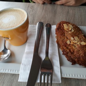 croissant de almendras 