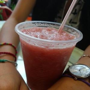 jugo fresa frappe