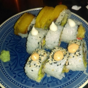 Tabla de sushi primavera
