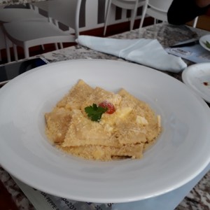 Raviolis cinco quesos