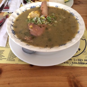 Sancoho de gallina 