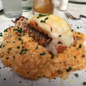 Risotto de langosta y camarones