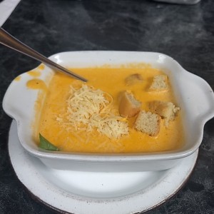 sopa de tomate